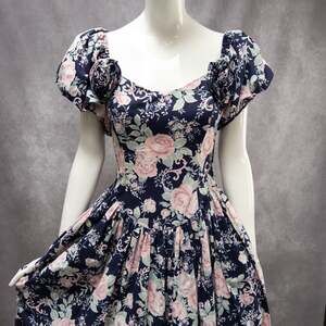 Vintage Jessica McClintock 1980s cottagecore puff sleeves dress with crinoline